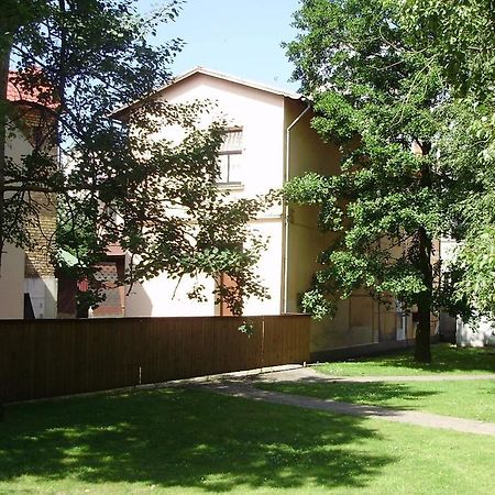 Figaro Villa Ventspils Buitenkant foto
