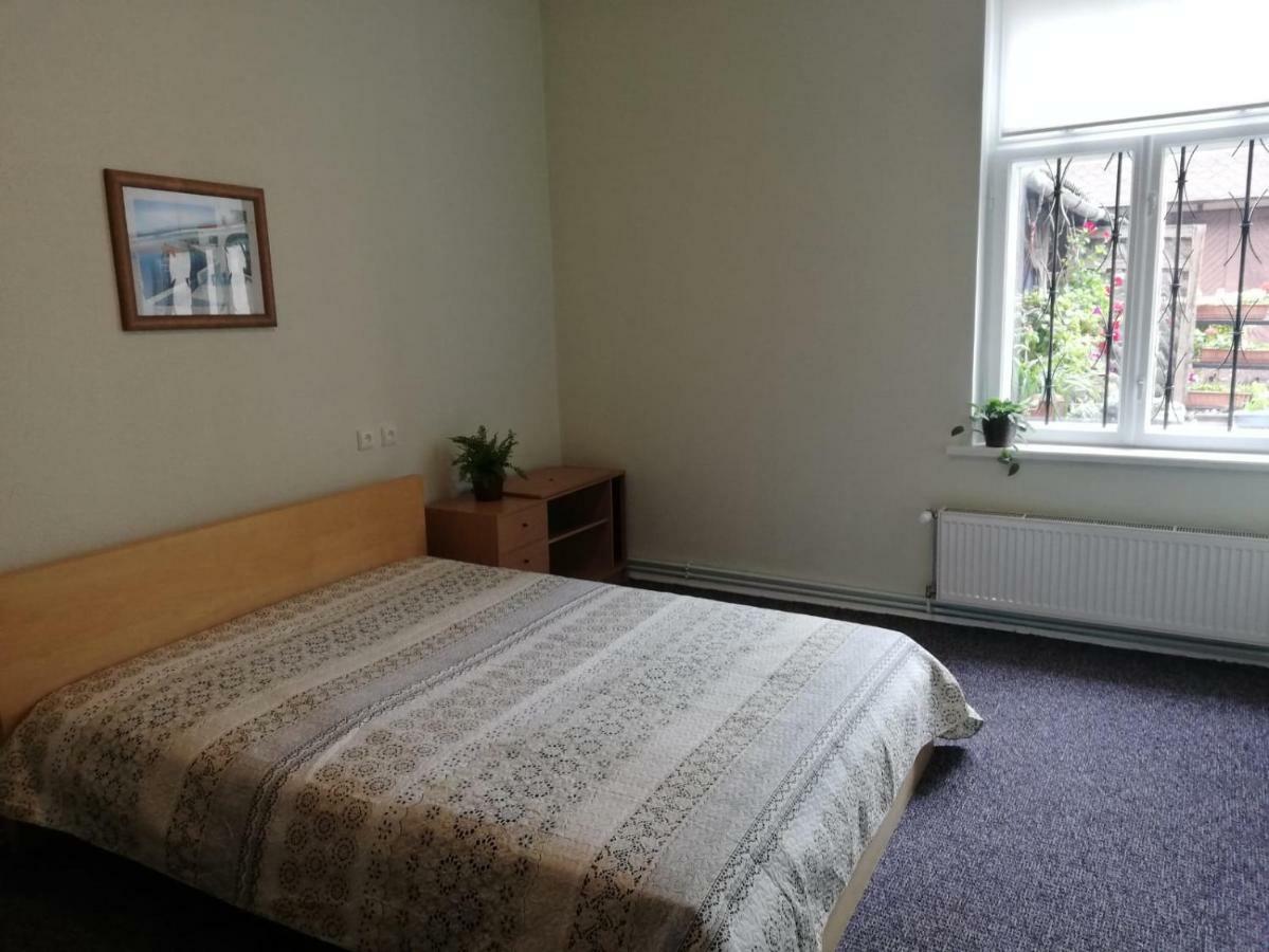 Figaro Villa Ventspils Buitenkant foto